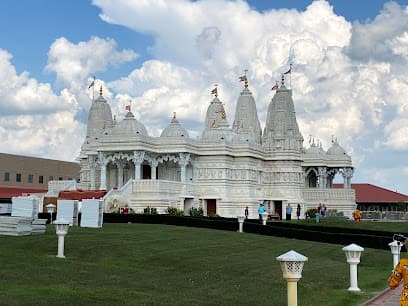 BAPS Shri Swaminarayan Mandir, Chicago
