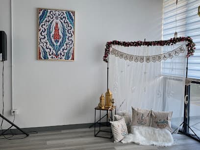 Divan Center